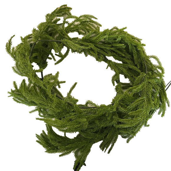 Pine Christmas Garland 6' Green Bendable New - Picture 1 of 5